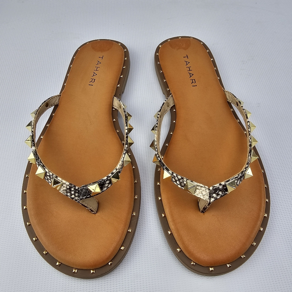 Tahari Studded Snakeskin Thong Flip Flops Women's 6